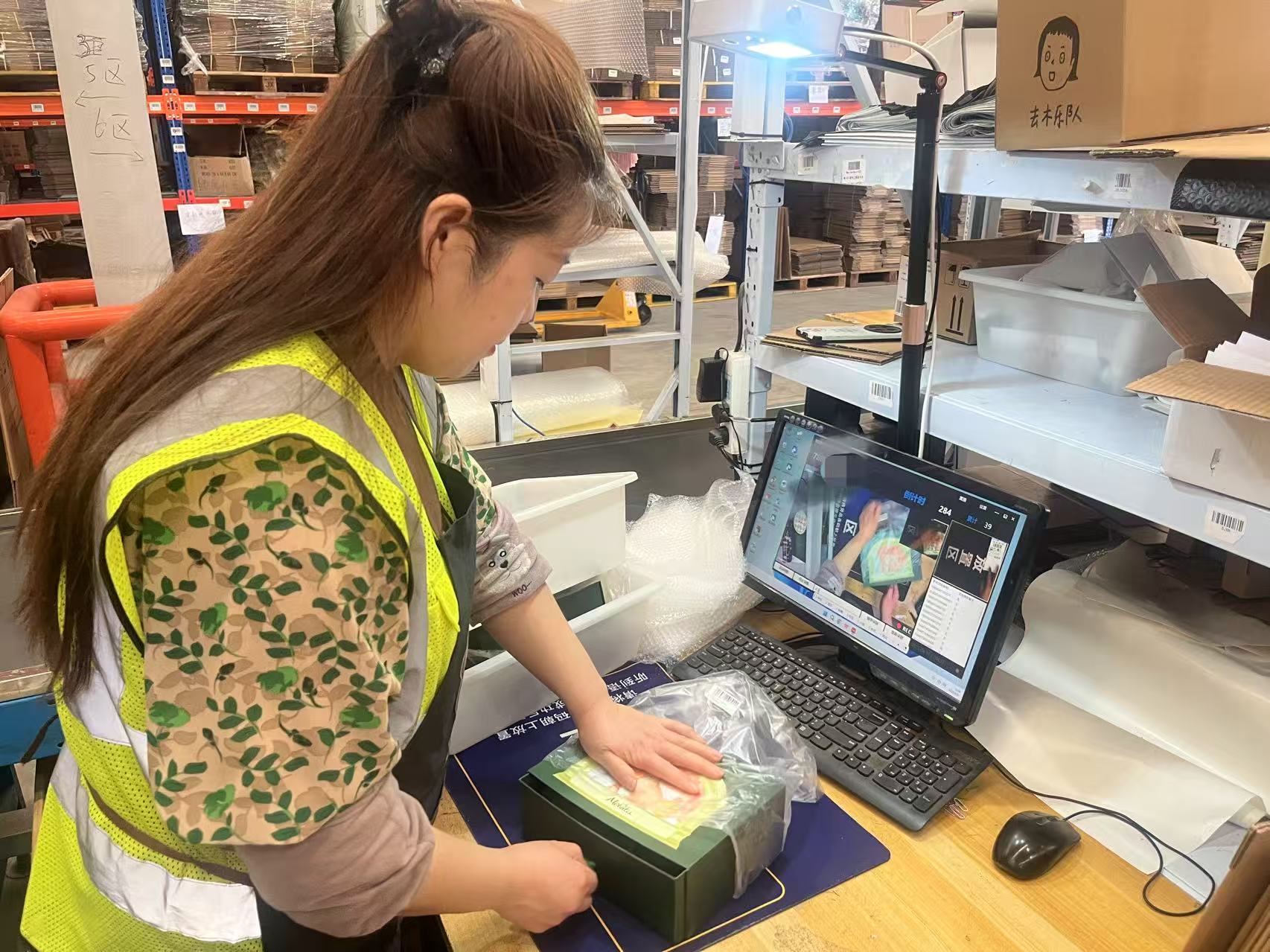 9f9d9e53373ed237888f4eb6c39eb7d.jpg 9f9d9e53373ed237888f4eb6c39eb7d.jpg